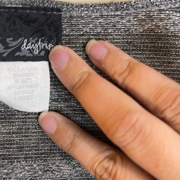 Daytripe gray stripped long sleeve top. Size large.  Good condition. - Picture 3 of 4